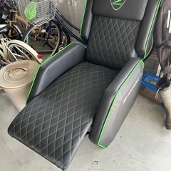 シングルソファー
の画像