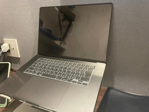 Apple Macbook Pro 16インチ  M3 Pro