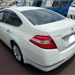 H 23年　ティアナ低走行。車検残り有🉐値段交渉可❗️の画像