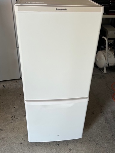 パナソニック冷蔵庫　年製2022 美品　138L