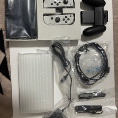 8/31までの価格　
Switch 有機EL