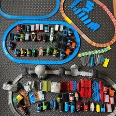 ガチャガチャ　トーマス　レール小物セット