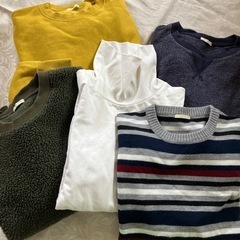 秋服トレーナーやセーター