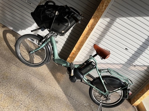 ブリヂストン　アンジェリーノ　 バッテリー12.8Ah　3段ギヤ　20インチ 20型