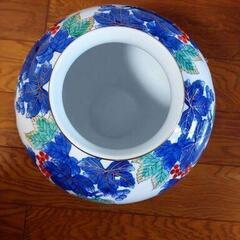 有田焼　花瓶　壺の画像