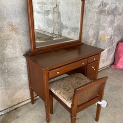 マルニ　ドレッサーの画像