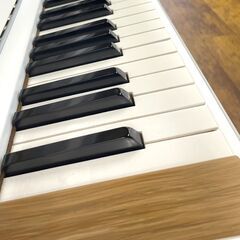 リフレッシュ済み中古ピアノ　カワイNo20 白オリジナル仕上/木目装飾　新品コルグ消音キット付の画像