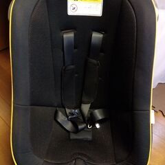 お取引中　説明書付きタカタ製チャイルドシート
