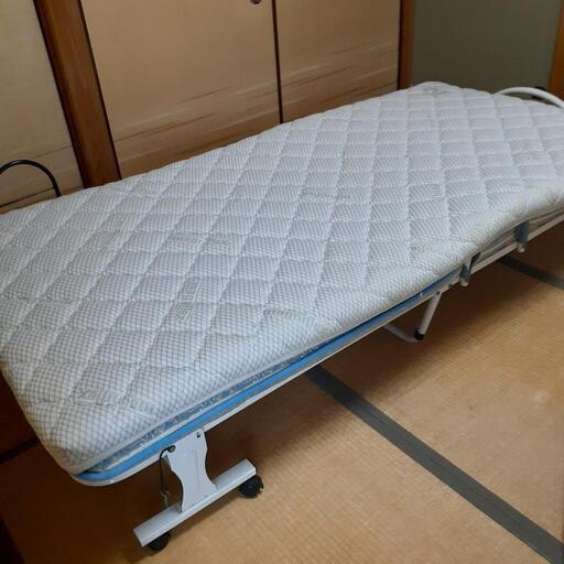 折り畳みベッド今週中