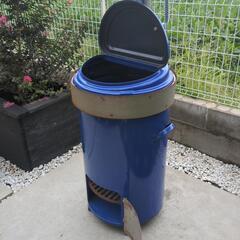 ◆ドラム缶焼却炉 煙突付き 

の画像
