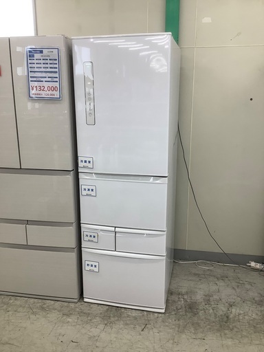 安心の６ヶ月保証付き！！　TOSHIBA　 5ドア冷蔵庫　GR-R41GBK(WT)  2020年製　411L