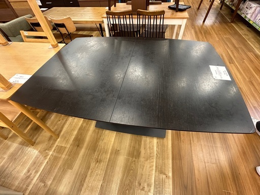 【軽トラック90分無料貸し出し】BoConceptのｴｸｽﾃﾝｼｮﾝﾀﾞｲﾆﾝｸﾞﾃｰﾌﾞﾙ入荷しました！！