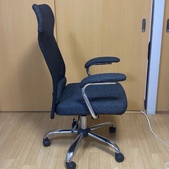 【オフィスチェアー】高さ調整可能の画像