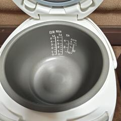 TOSHIBA　IH保温釜　炊飯器　RC-10HH　東芝　5.5合炊きの画像