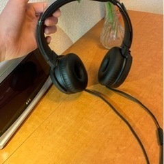 SONYヘッドフォンMDR-XB550の画像