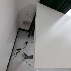 IKEA　PCデスク　200cmの画像