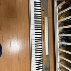電子ピアノ　PRIVIA PX−110