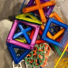 知育おもちゃ色々の画像