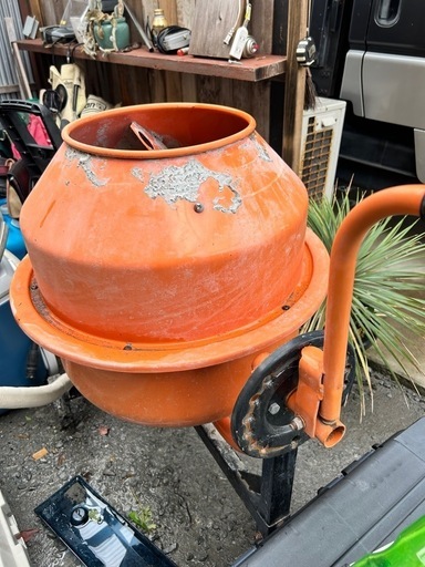 コンクリートミキサー