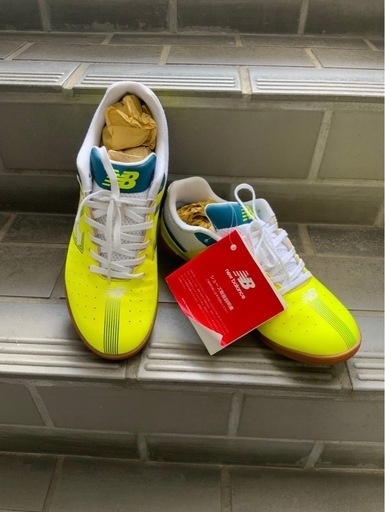 ニューバランストレーニングシューズ