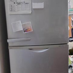 東芝エレクトロラックス350 L冷凍冷蔵庫

ERE-35Aの画像