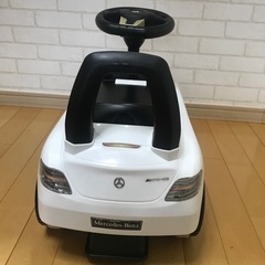 ベンツ　足蹴り　乗用玩具の画像