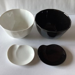 【美品】お椀　ペア　ボウル　小皿　ホワイト/ブラック　4点セット　ZEN STUDIOの画像