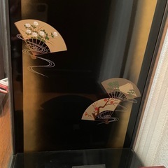 値下げ　飾り羽子板美品シックな塗りのガラスケースの画像
