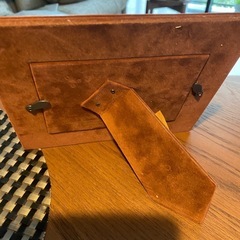 ビーズ飾りがゴージャスなフォトフレームの画像