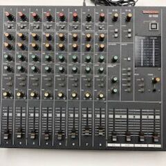 TASCAM　ミキサー