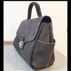 ZARA ハンドバッグ 本皮スエードの画像