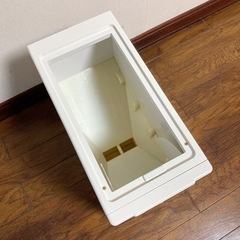米びつ 10kgの画像