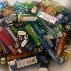 大量　使い捨てライター　100円ライター