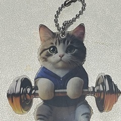 キーホルダー ねこ 筋トレ ベンチプレス 2D アクリル 8cm  
