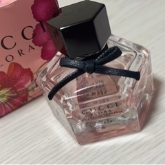 GUCCI香水の画像