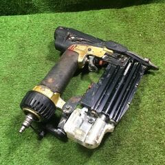 日立工機 NP55HM 高圧ピン釘打機【市川行徳店】【店頭取引限定】【中古】管理番号：IT8HIQ5O1MQ0の画像
