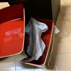三段箱の画像