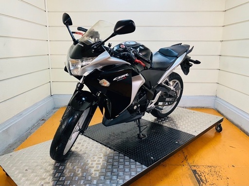 24990 km  ★始動動画あり★  ホンダ CBR250R MC41　中型