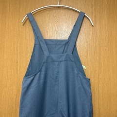 GU サロペットストレートパンツの画像