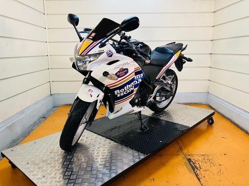 33900km  ★始動動画あり★  ホンダ CBR250R CS250C　中型