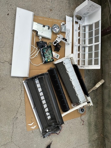 ６畳用　超美品　エアコン工事費込　
