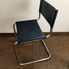  【お話中】イタリア製レザーチェア
