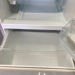 【リサイクルショップ　ピカソ　小松原】東芝 TOSHIBA 340L 3ドア 右開 自動製氷機能付冷蔵庫 シルバー2012年製 GR-E34N★8438★の画像