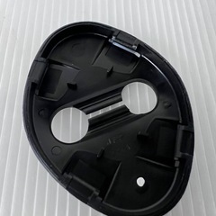 【4つSET】トヨタ ドアロック ストライカー RH カバー付 FRの画像