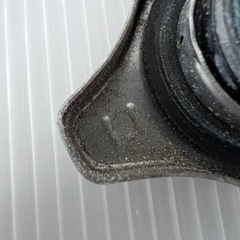 ダイハツ ミラジーノ 700系 ラジエーターキャップ 1.1の画像