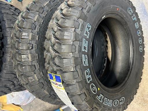 215/75R15 新品未使用　コンフォーサー　CF3000 M/T