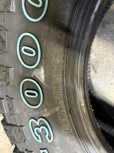 215/75R15 新品未使用　コンフォーサー　CF3000 M/T