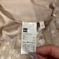 GU プリーツロングスカートの画像