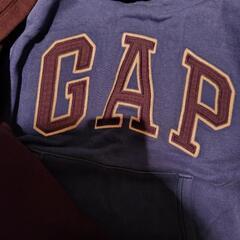GAPのパーカー2着　サイズ150の画像