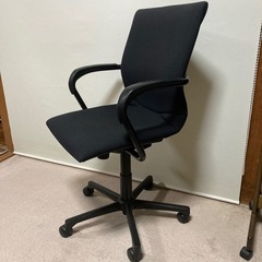 クリーニング済み　スチールケース社　プロテジェチェア　中古　1脚　椅子